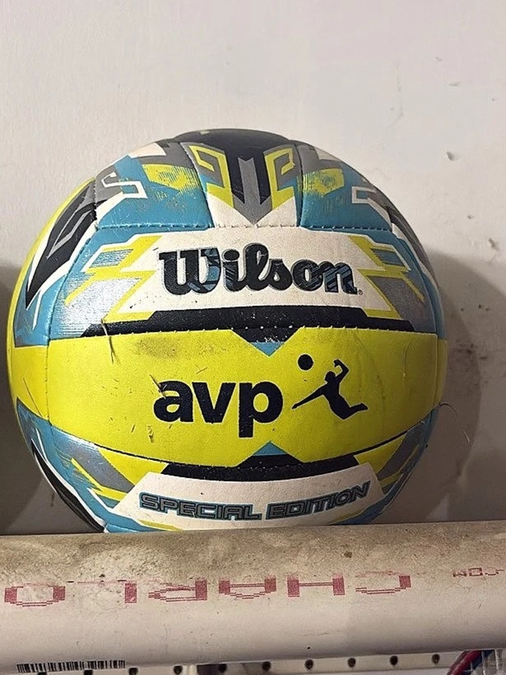 Wilson AVP Special Edition Volleyball Yellow & Blue